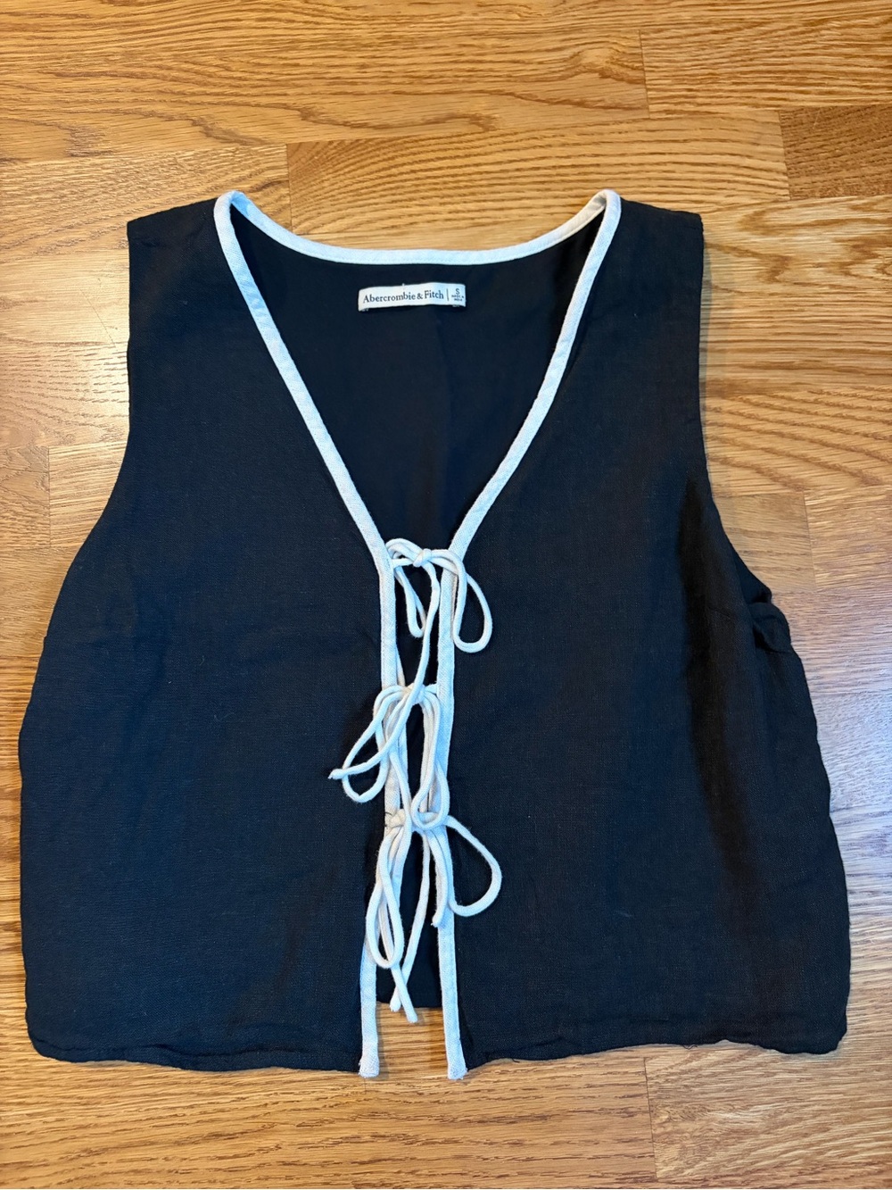 Abercrombie tie front tank